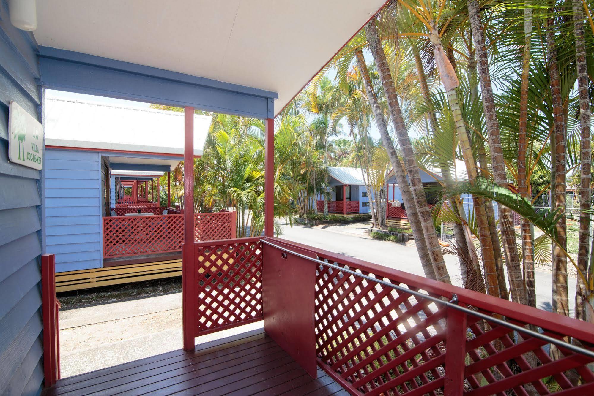Отель Maroochydore Cabins Экстерьер фото
