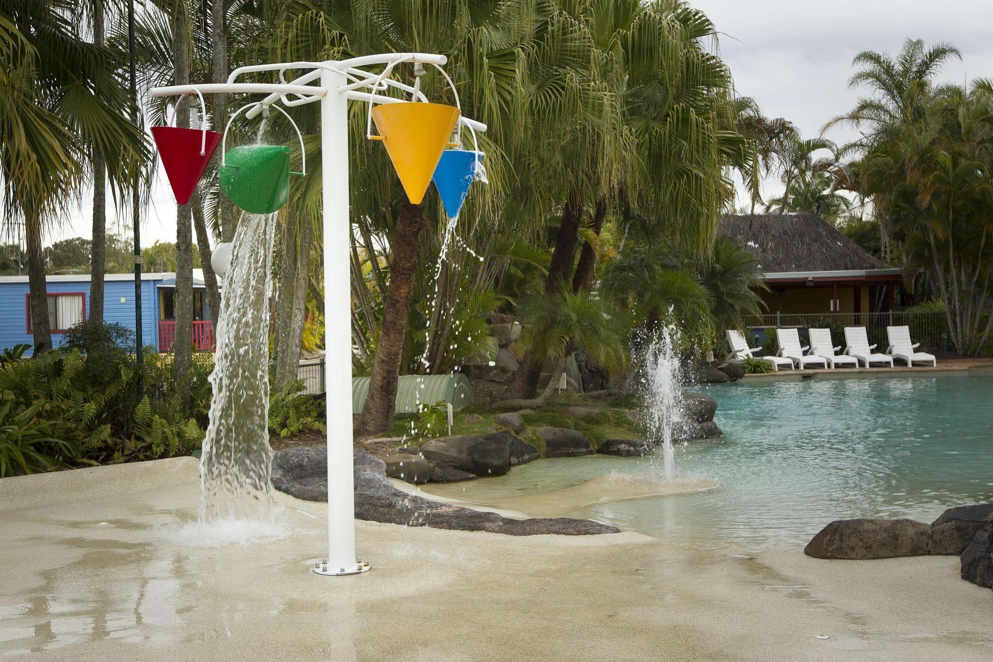 Отель Maroochydore Cabins Экстерьер фото